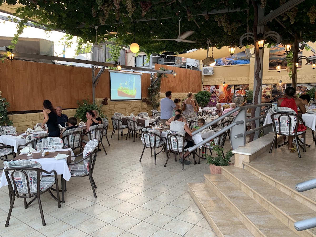 Palm Grove Restaurant